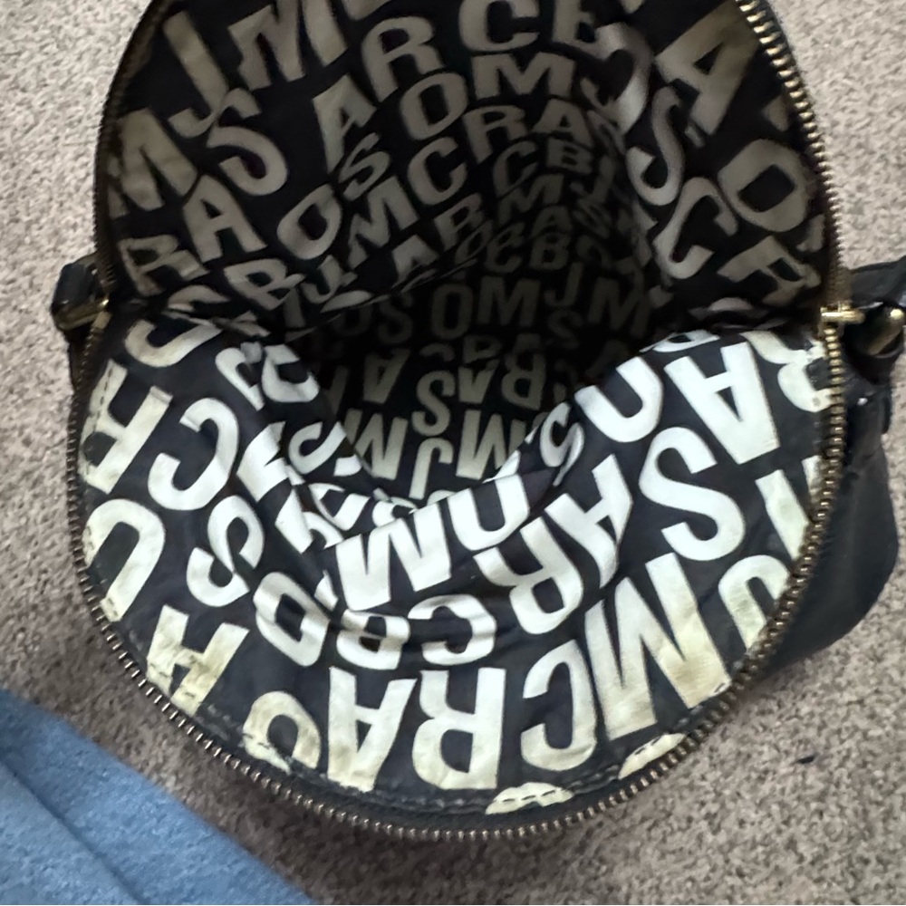 Marc by Marc Jacobs Classic Q Natasha black pebbled leather crossbody bag - Picture 12 of 12